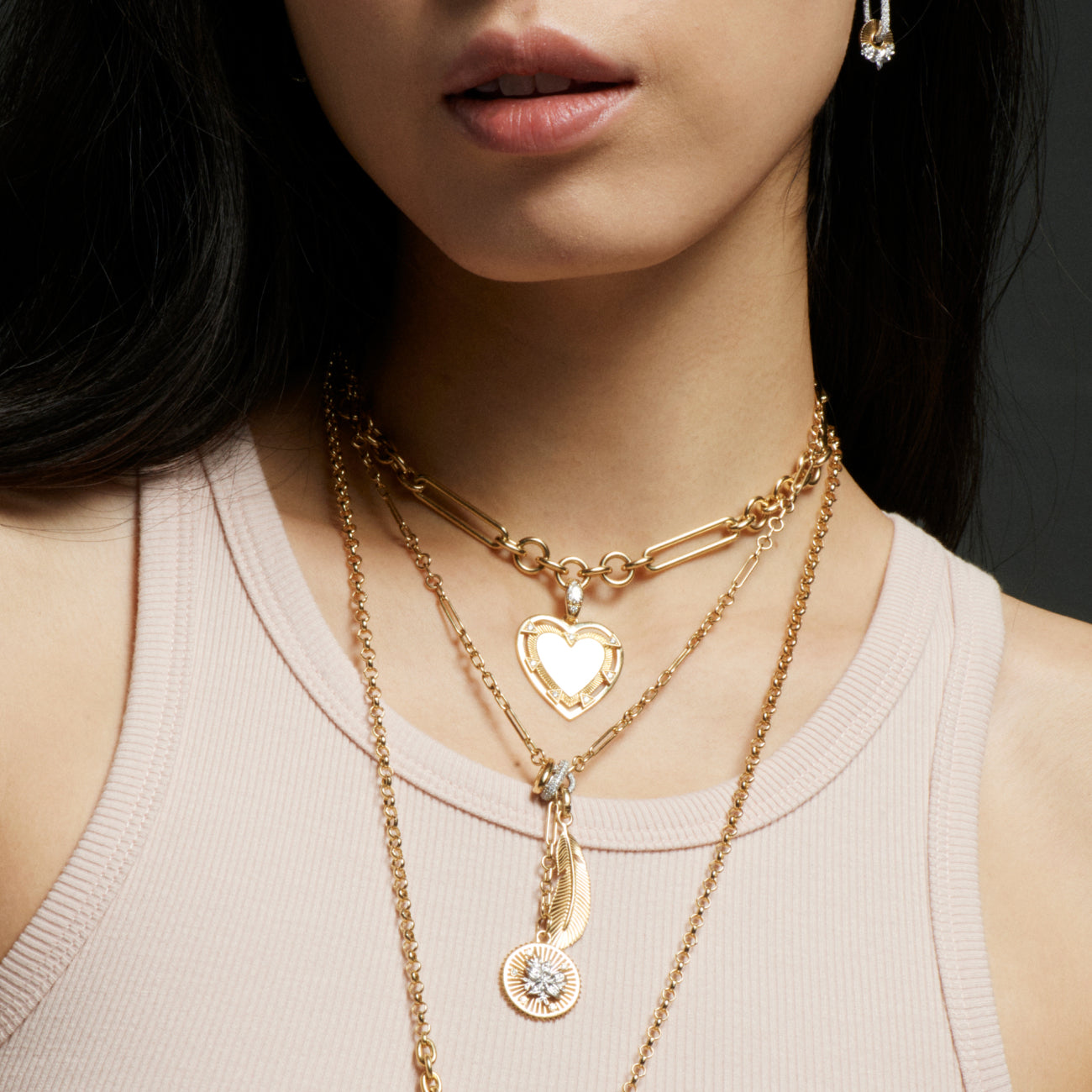 Resilience and Feather Small Mixed Clip Extension Story : in Yellow Gold with Diamonds